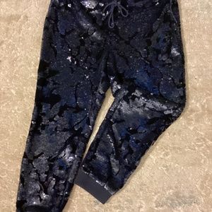 Sequined jogger pant